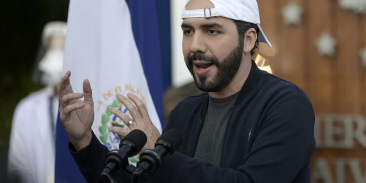 Salvadoran President Nayib Bukele delivers a speech on the first day of inoculation with the Oxford/AstraZeneca vaccine against COVID-19 to health workers in San Salvador, on February 17, 2021. (Photo by MARVIN RECINOS / AFP)