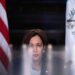 La Vicepresidenta de Estados Unidos, Kamala Harris, habla en una conferencia virtual con el Presidente de Guatemala, Alejandro Giammattei, sobre la crisis migratoria, 26 abril 2021. Crédito: BRENDAN SMIALOWSKI/AFP via Getty Images